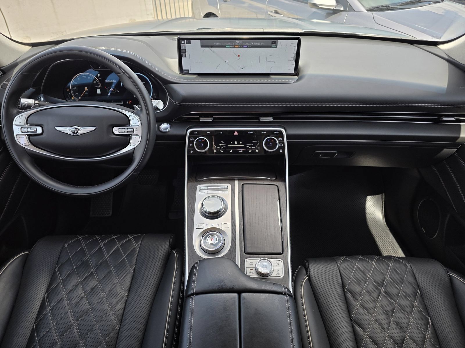 Used 2024 Genesis GV80 3.5T w/ Prestige Matte Package AWD/4WD image 13