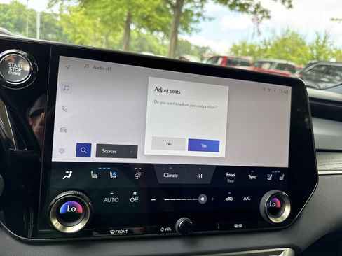 Used 2023 Lexus RX 350 Premium Plus w/ Cold Area Package FWD image 27