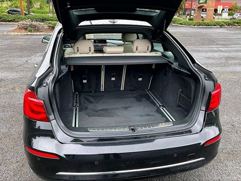 Used 2018 BMW 330i Gran Turismo xDrive w/ Premium Package AWD/4WD image 35
