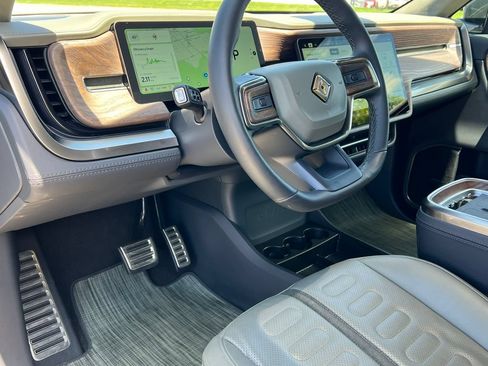 Used 2022 Rivian R1T Launch Edition AWD/4WD image 20