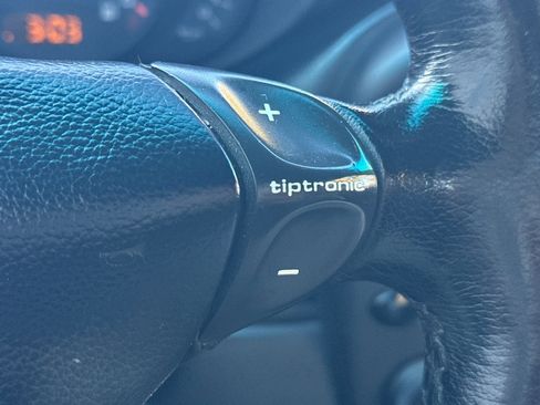 Used 2002 Porsche 911 Carrera 4 image 33