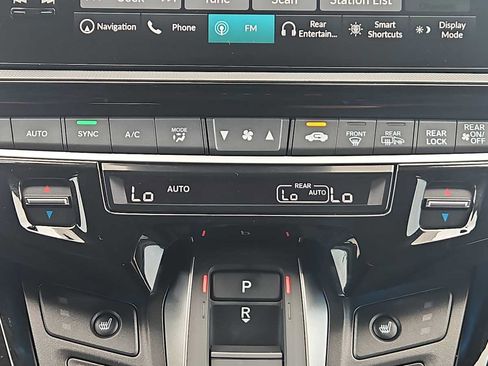 Certified 2026 Honda Odyssey Touring image 17