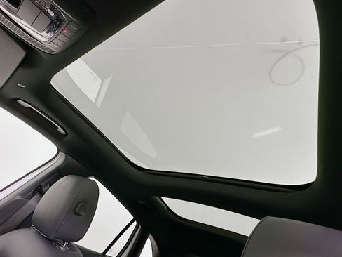 New 2026 Mercedes-Benz GLA 250 image 22
