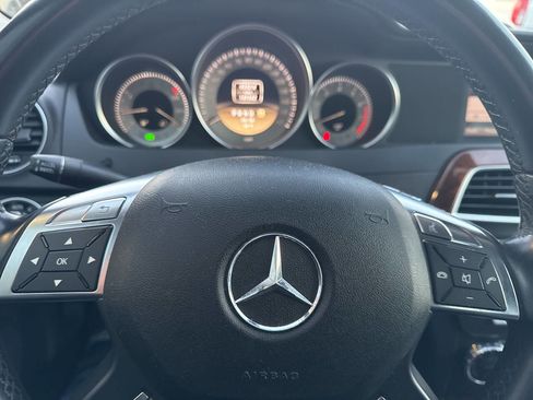 Used 2012 Mercedes-Benz C 300 4MATIC Sedan image 30
