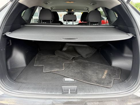 Used 2023 Hyundai Tucson Blue AWD/4WD image 8