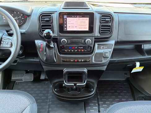 New 2027 RAM ProMaster 2500 w/ Convenience Group FWD image 3