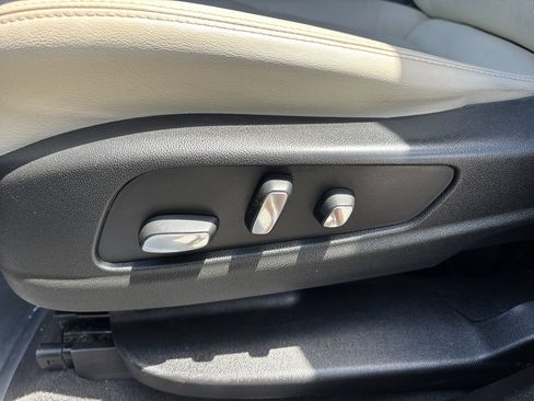 Used 2020 Cadillac XT6 Sport AWD/4WD image 21