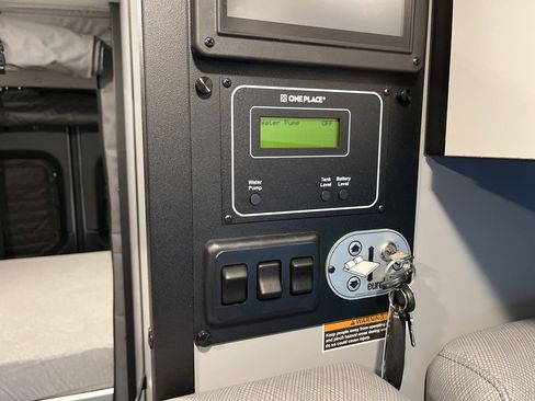 Used 2023 Mercedes-Benz Sprinter 144 Cargo image 30