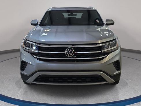 Used 2022 Volkswagen Atlas Cross Sport SE FWD image 3