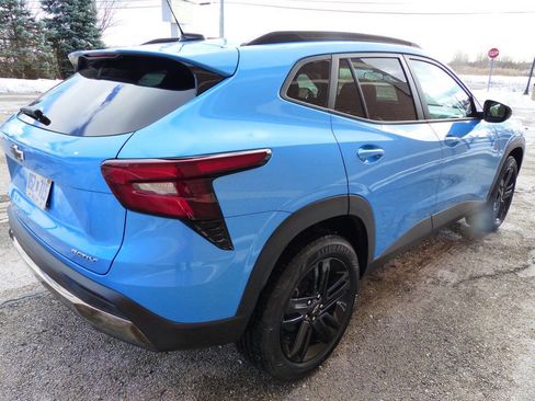 Used 2025 Chevrolet Trax ACTIV w/ Driver Confidence Package image 9