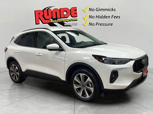 Used 2024 Ford Escape Platinum AWD/4WD image 8
