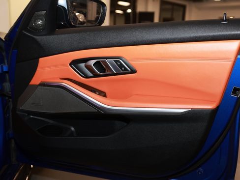 Used 2021 BMW M3 Competition image 19