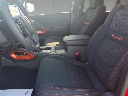 New 2026 Nissan Frontier PRO-4X w/ Tow Package image 11