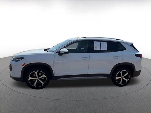 Used 2026 Volkswagen Tiguan SE AWD/4WD image 7