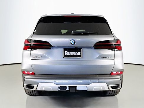 New 2026 BMW X5 xDrive50e w/ Premium Package image 6