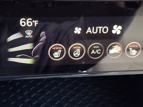 Certified 2026 Genesis G70 2.5T AWD/4WD image 24