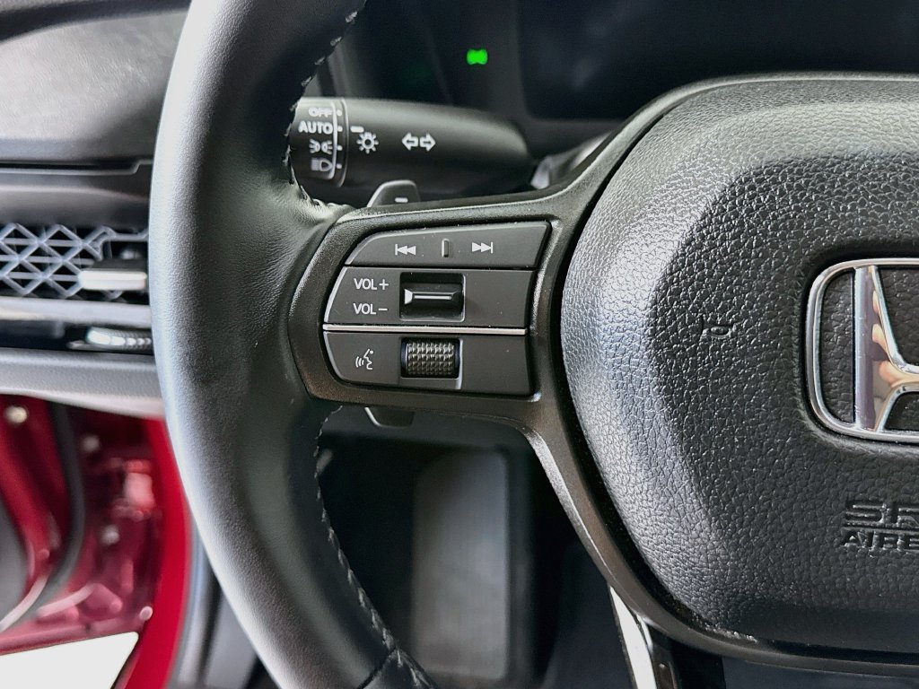Certified 2025 Honda Accord EX-L image 11