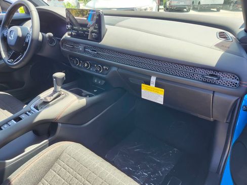 New 2026 Honda HR-V Sport image 16