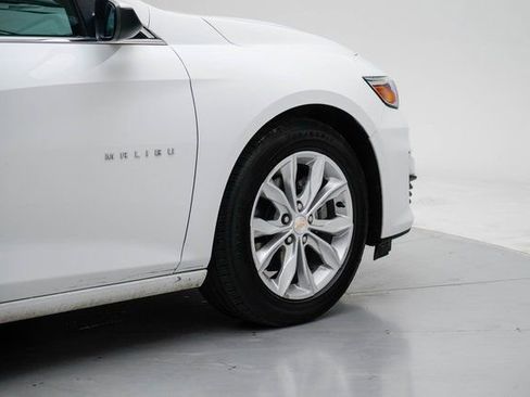 Used 2024 Chevrolet Malibu LT image 11