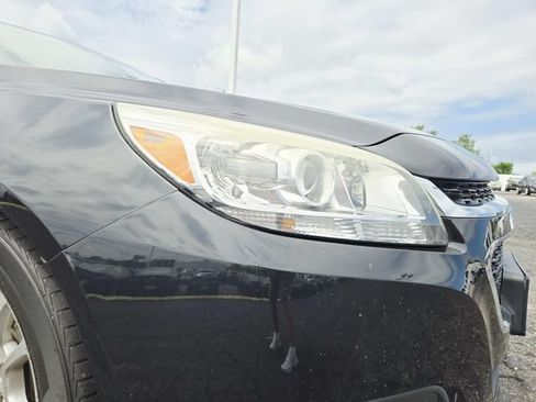 Used 2015 Chevrolet Malibu LT w/ Power Convenience Package FWD image 10