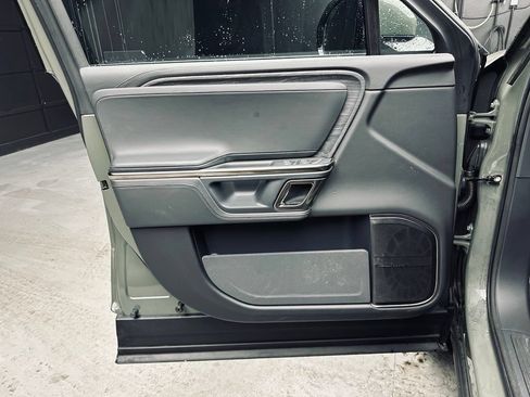 Used 2022 Rivian R1T Launch Edition AWD/4WD image 24