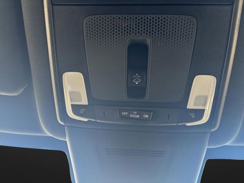 Used 2025 Honda CR-V Sport Touring image 26