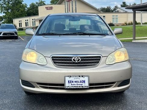 Used 2006 Toyota Corolla LE w/ Audio Value Pkg FWD image 2