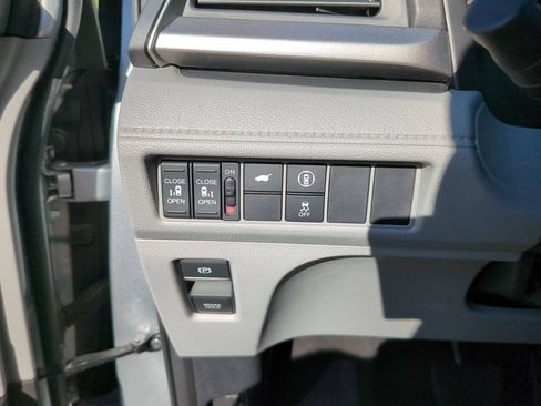 Certified 2024 Honda Odyssey EX-L image 14
