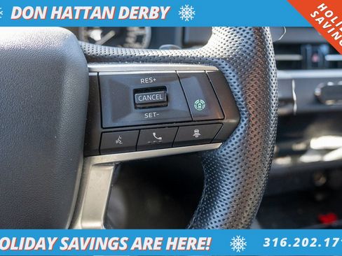 Used 2022 Mitsubishi Outlander SE image 14