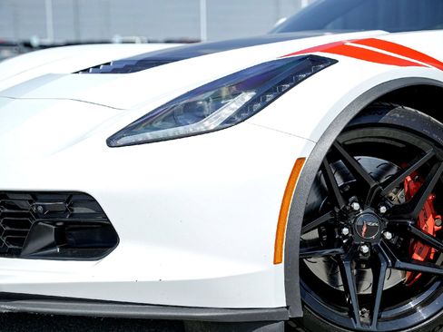 Used 2017 Chevrolet Corvette Grand Sport image 3
