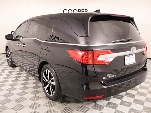 Used 2020 Honda Odyssey Elite image 25