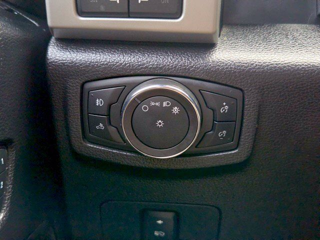 Used 2017 Ford F250 Lariat w/ Chrome Package AWD/4WD image 27