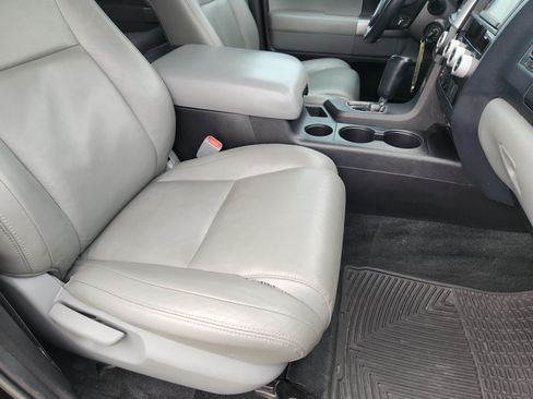 Used 2018 Toyota Sequoia SR5 RWD image 14