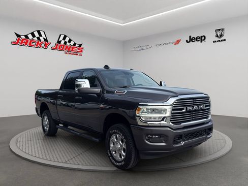 Used 2024 RAM 2500 Laramie w/ Safety Group AWD/4WD image 12