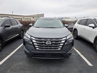 Used 2025 Nissan Rogue SV video 2