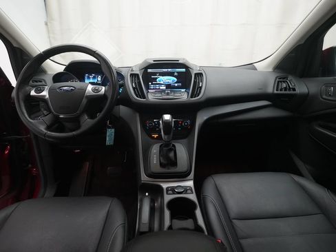 Used 2015 Ford Escape SE w/ Equipment Group 201A FWD image 5