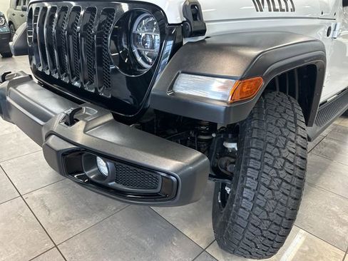 Used 2022 Jeep Wrangler Unlimited Sport AWD/4WD image 16