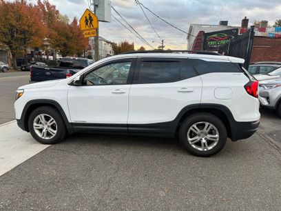 Used 2019 GMC Terrain SLE w/ Driver Convenience Package