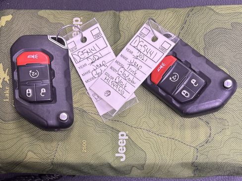 Used 2021 Jeep Gladiator Overland image 39