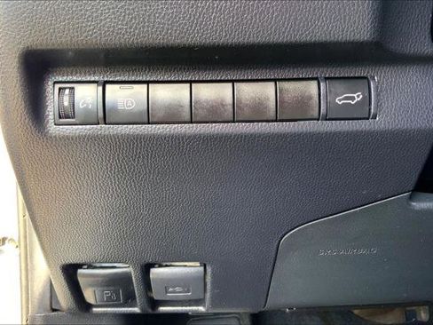 Certified 2024 Toyota RAV4 XLE image 32