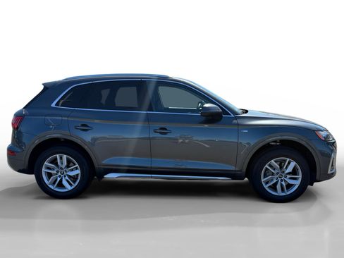Used 2022 Audi Q5 2.0T Premium w/ Convenience Package AWD/4WD image 6