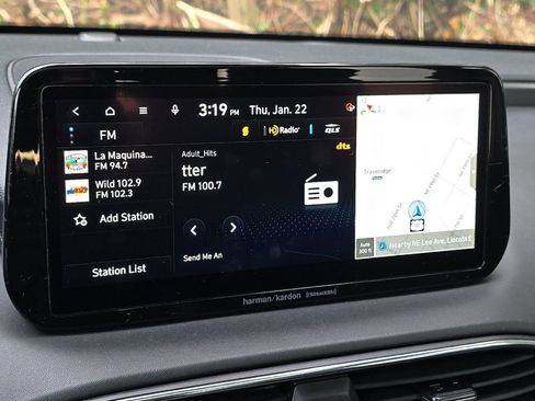 Used 2023 Hyundai Santa Fe SEL w/ Premium Package image 17