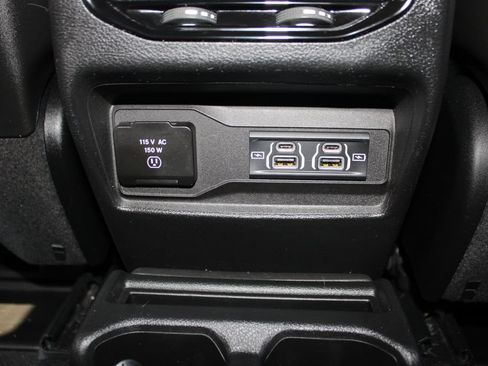 Used 2022 Jeep Grand Cherokee L Limited AWD/4WD image 27