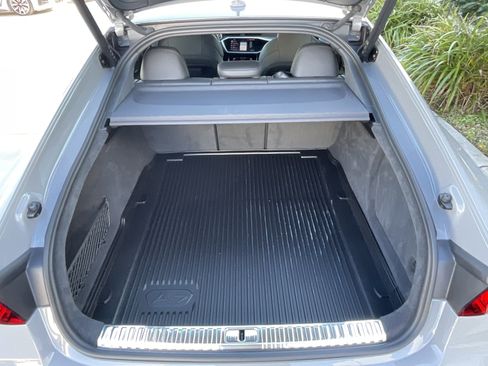 Used 2025 Audi RS 7 Performance image 33