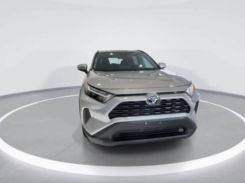 Used 2024 Toyota RAV4 XLE image 3