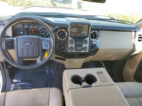 Used 2016 Ford F350 Lariat w/ Lariat Ultimate Package image 17