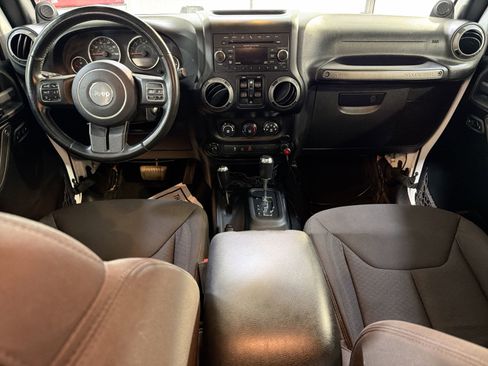 Used 2013 Jeep Wrangler Unlimited Sport AWD/4WD image 21