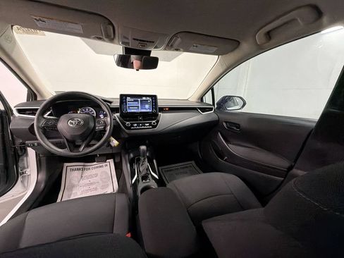 Used 2022 Toyota Corolla LE FWD image 18