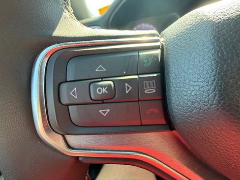 Used 2024 Jeep Wagoneer Series II AWD/4WD image 16