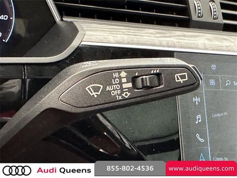 Used 2021 Audi e-tron Premium image 31